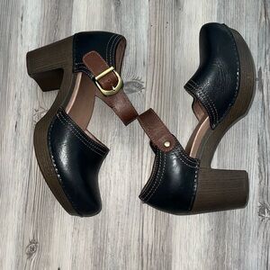 Dansko Black and Brown Women's Shoes